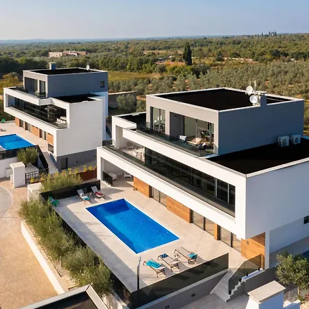 Old Olive Vi By Interhome *