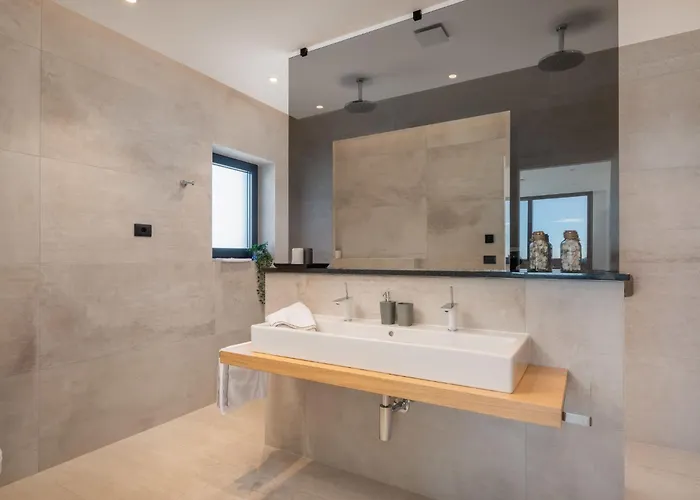 Old Olive Vi By Interhome 빌라 *