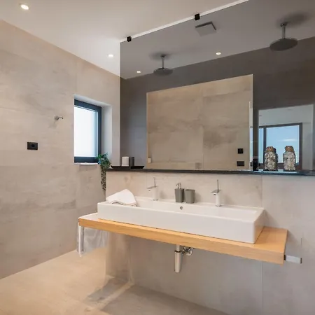 Old Olive Vi By Interhome Vila *